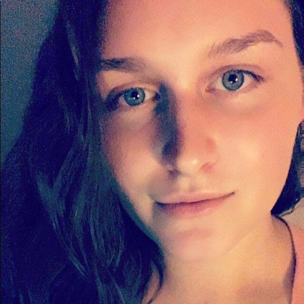 Meet your Posher, Eliana